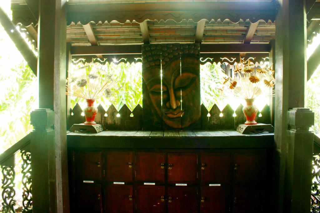Club One Seven Gaymen Chiang Mai Hotel Екстериор снимка
